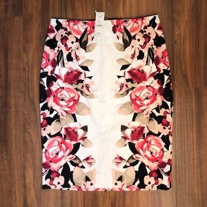 NWT WHBM Floral Pencil Skirt